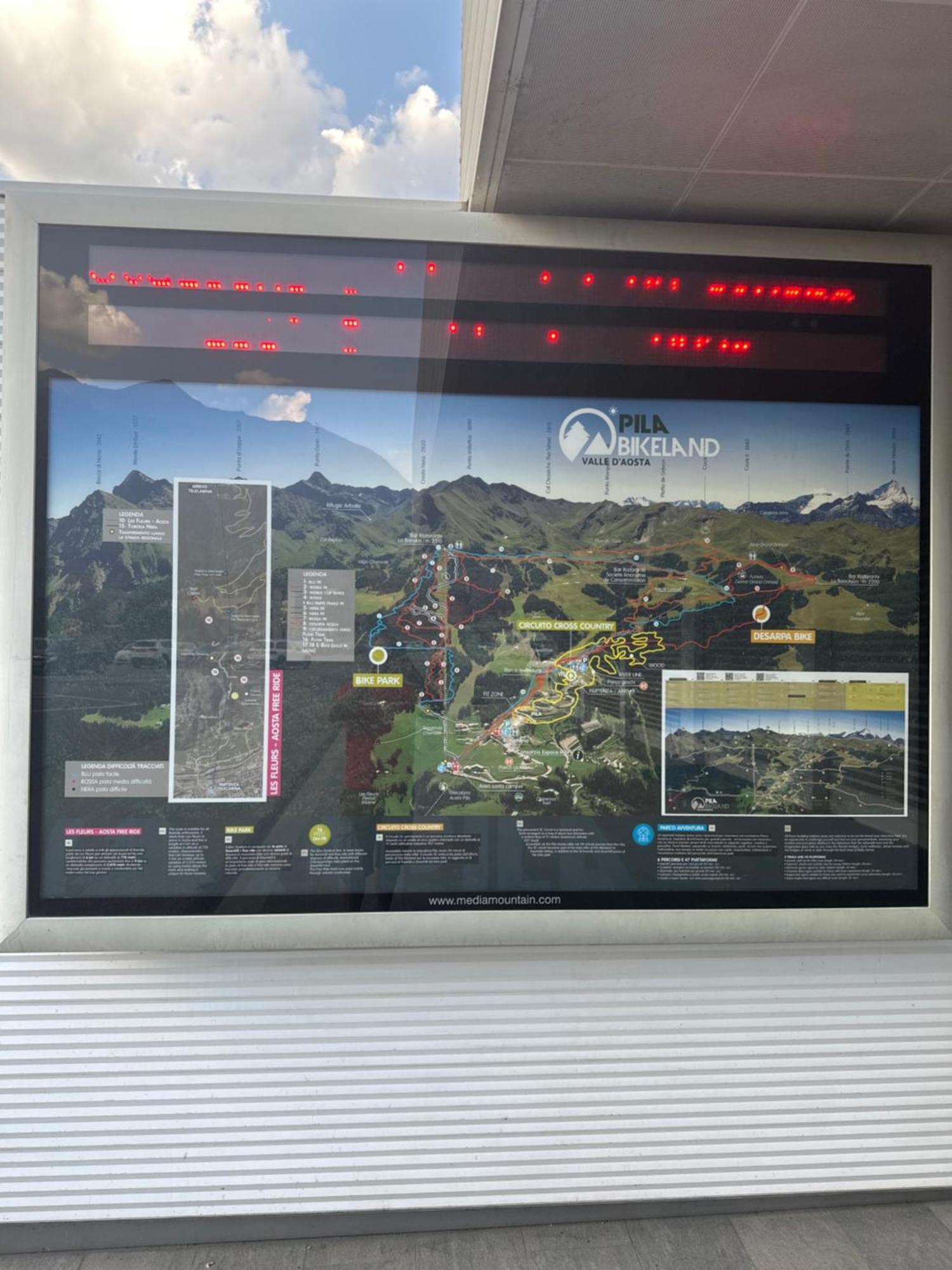 Aosta Center Holidays Apartments Zewnętrze zdjęcie
